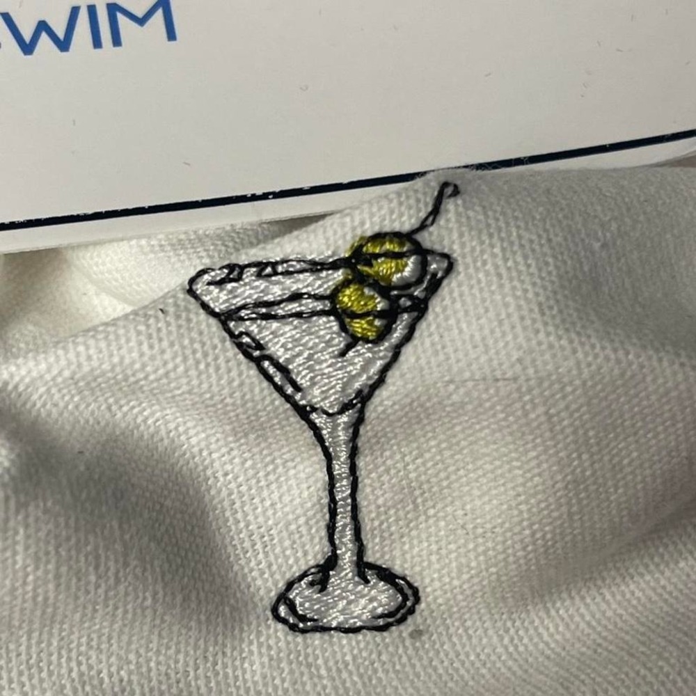 White teeny bikini Martini charmed set  Medium NWT and matching sun hat. - Picture 3 of 5